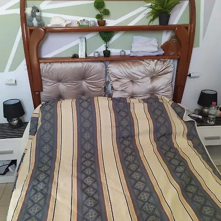 Σπιτι Affittacamere Paradeísion